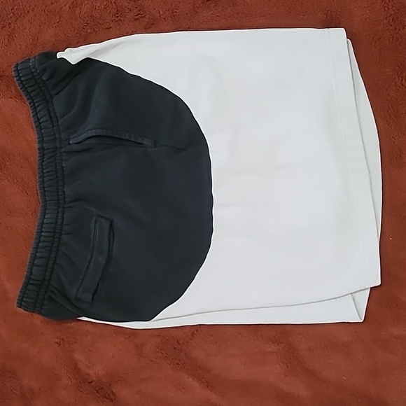 Nike Black and White Athletic Shorts - Picture 3 of 10